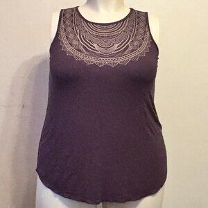 Torrid Plus 2X Navy Knit Tank Top W/ Tan Printed Tribal Necklace Neckline NWOT